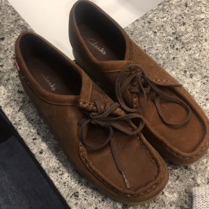 Clark’s Wallabees 8.5